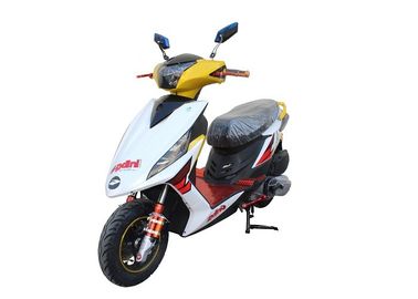 China gas motor scooter 125cc 150cc GY6 engine 152QMI 157QMJ alloy wheel white and yellow plastic body supplier