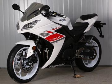 China Gas Motor  Street Sport Motorcycles , 250cc Cool Sport Bikes / Street Bikes White Color supplier